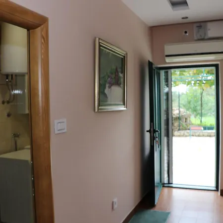 Vakantiehuis Kuca Za Odmor Desa Knin