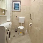 Kuca Za Odmor Desa Knin