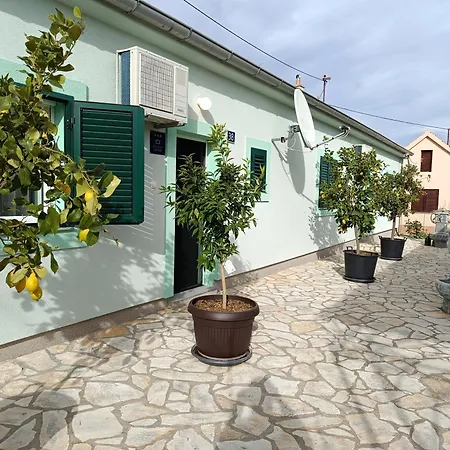 Kuca Za Odmor Desa Vrbnik (Sibenik-Knin)