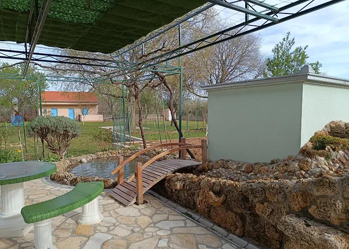 Kuca Za Odmor Desa *