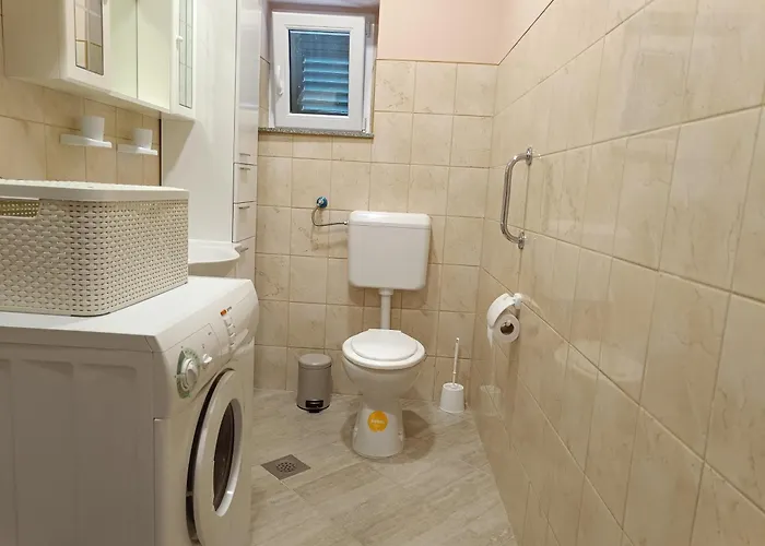 Kuca Za Odmor Desa Vrbnik (Sibenik-Knin)