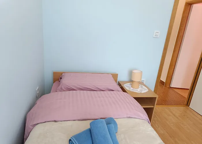 Vakantiehuis Kuca Za Odmor Desa Vrbnik (Sibenik-Knin)