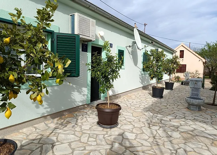 Kuca Za Odmor Desa Vrbnik (Sibenik-Knin)